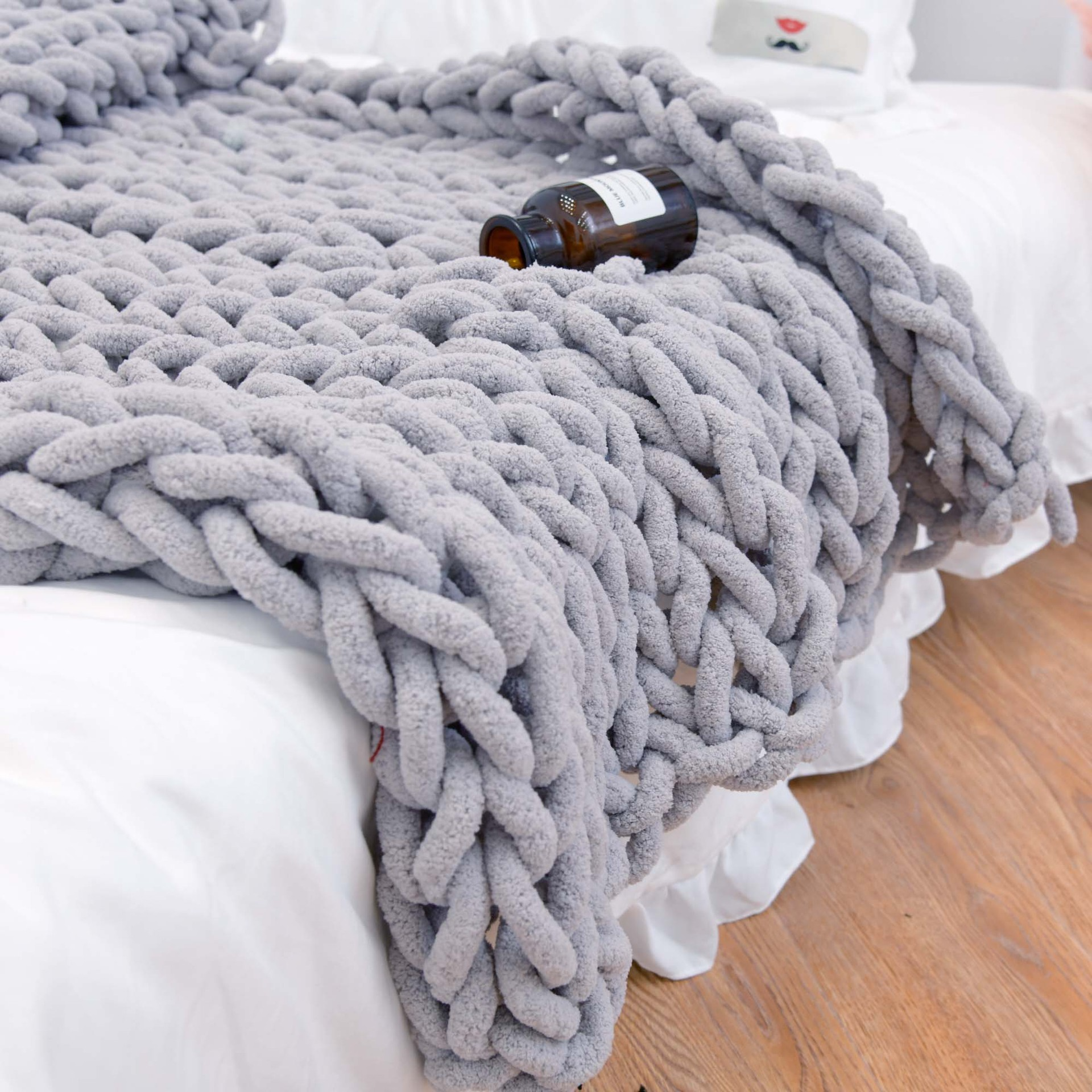 Éclat Couture Blanket